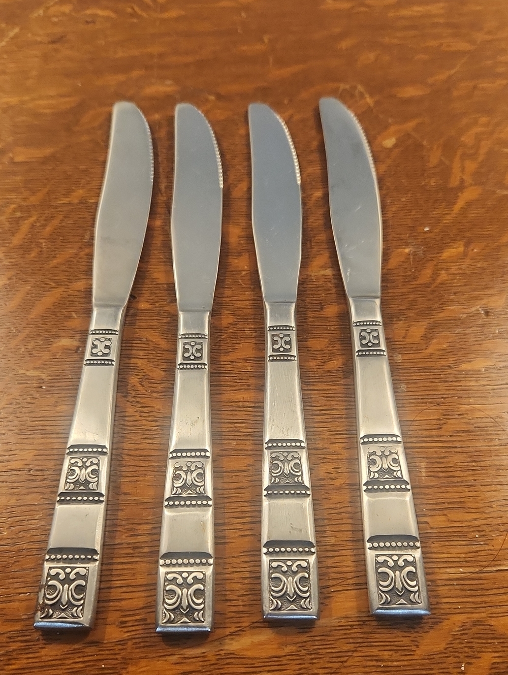 Vintage Towle SSC Stainless Flatware - Replacement Dinner Knives (Set of 4)